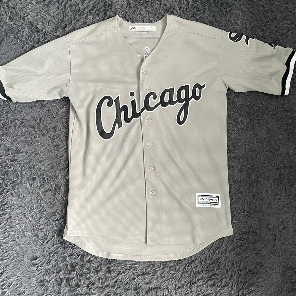 Men Size Medium White Sox Majestic Chicago grey baseball jersey Eloy Jimenez